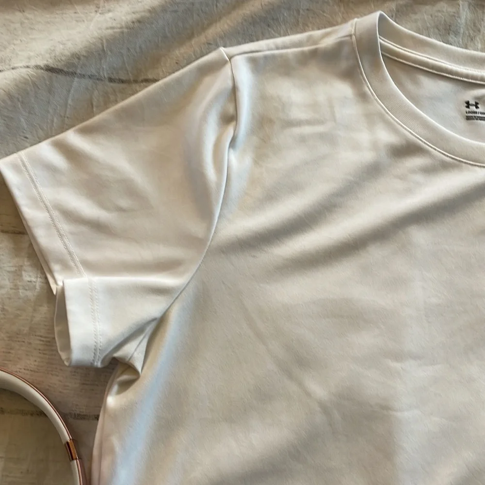 Under Armour Workout Tee Shirt - Picture 4 of 8